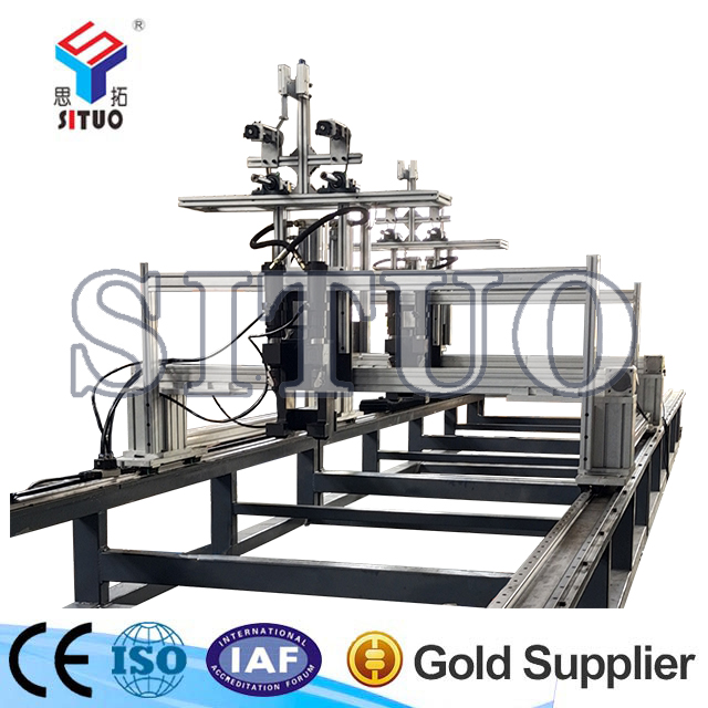 泳池自穿刺鉚接生產線